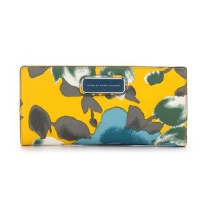 Marc Jacobs wallet